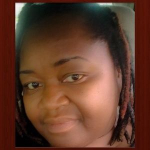 Meet your Posher, Jewel